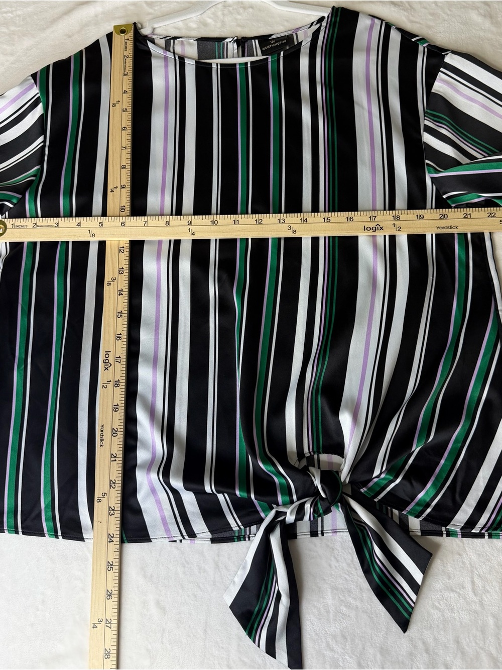 Striped Short-Sleeve Blouse in Black, White & Green,Tie Front Blouse,Large - Picture 6 of 9